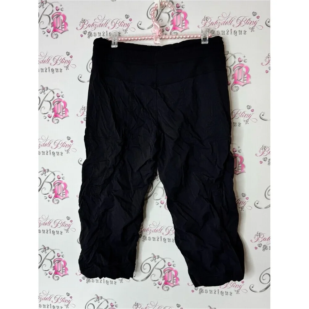 lululemon athletica studio dance crop pants Black Cropped Athletic Capris